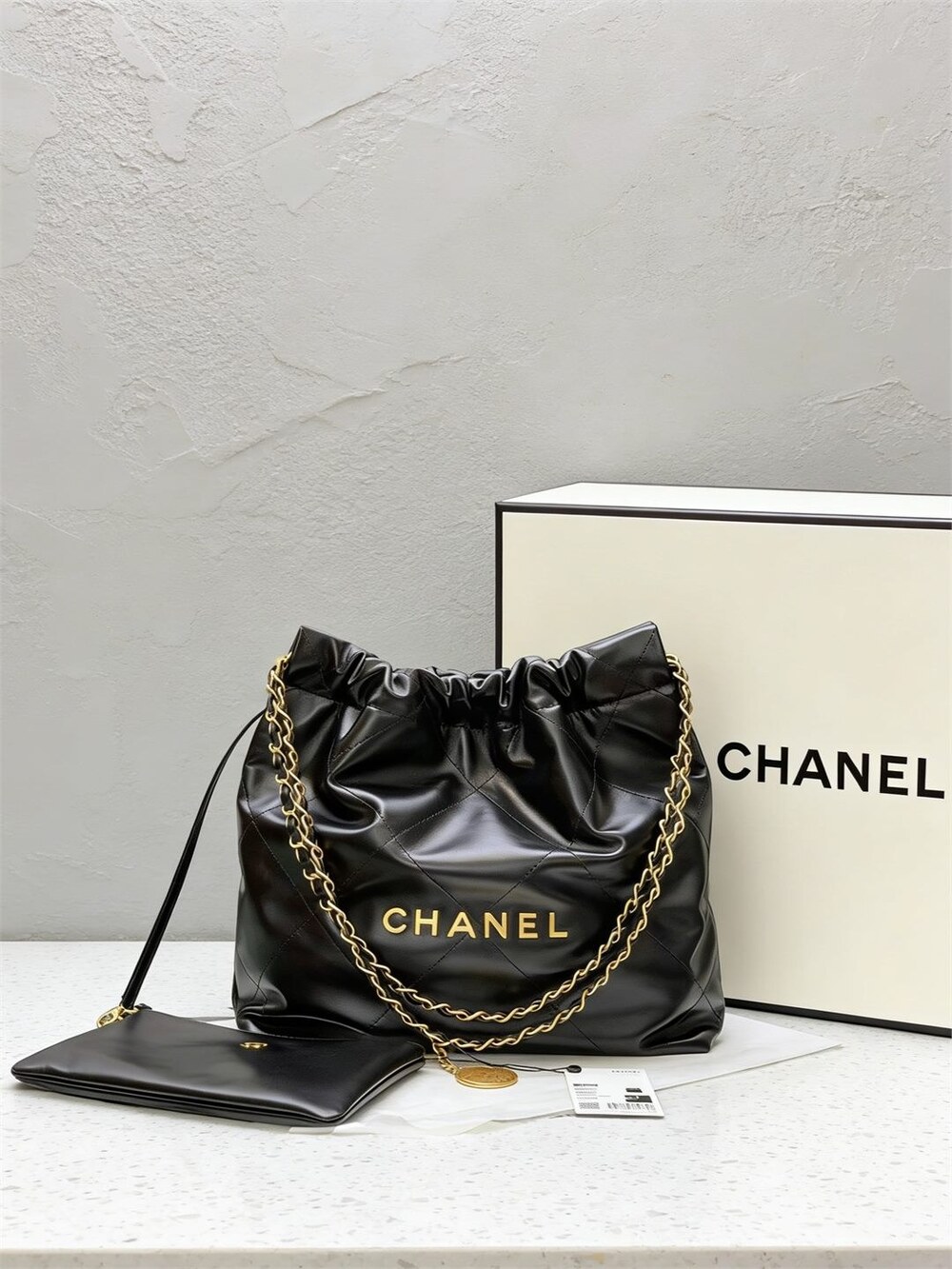 Chanel 22 Large in Quilted Patent Leather